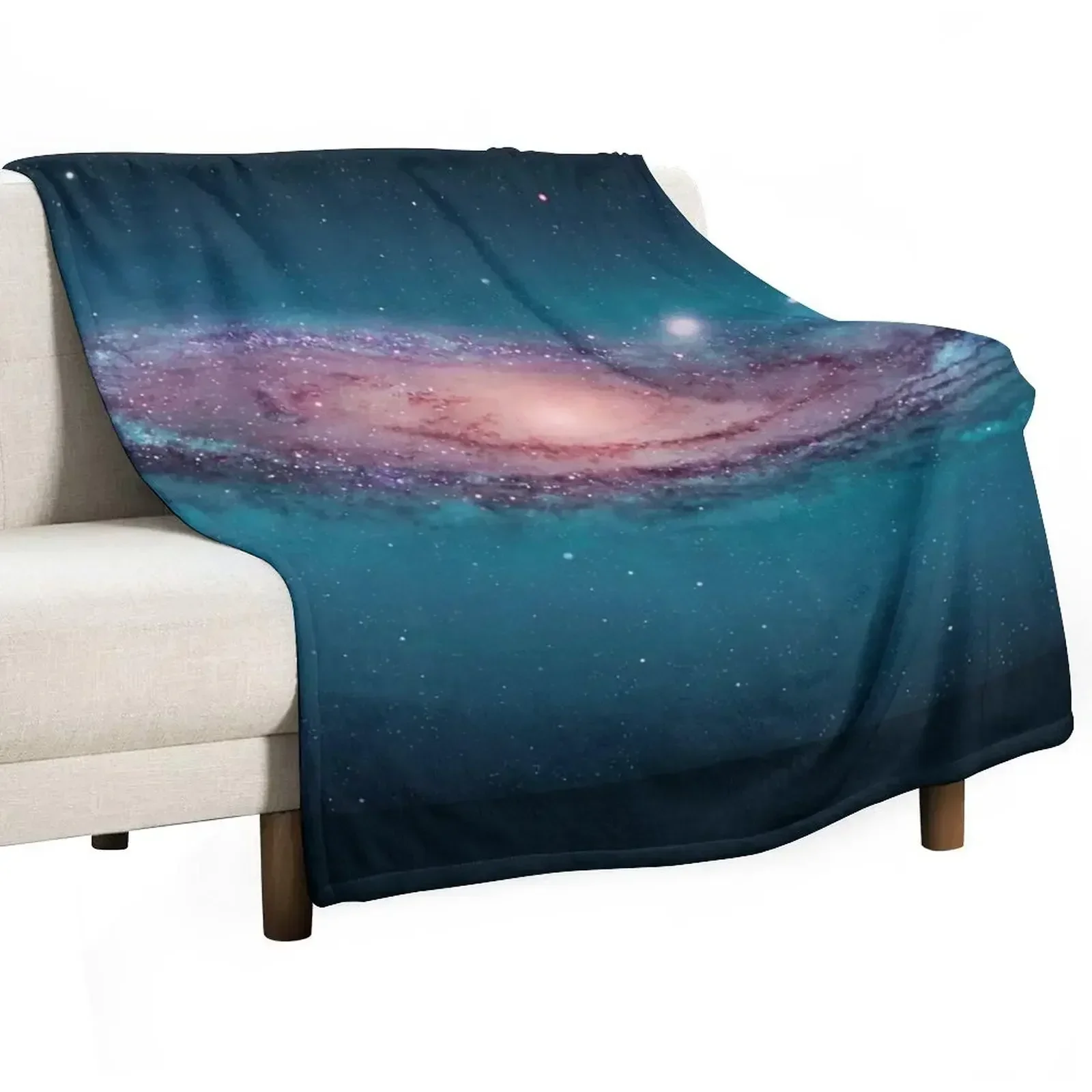 مجرة أندروميدا، الفضاء، الفيزي - مراجعة Space Blanket Heavy وسعره