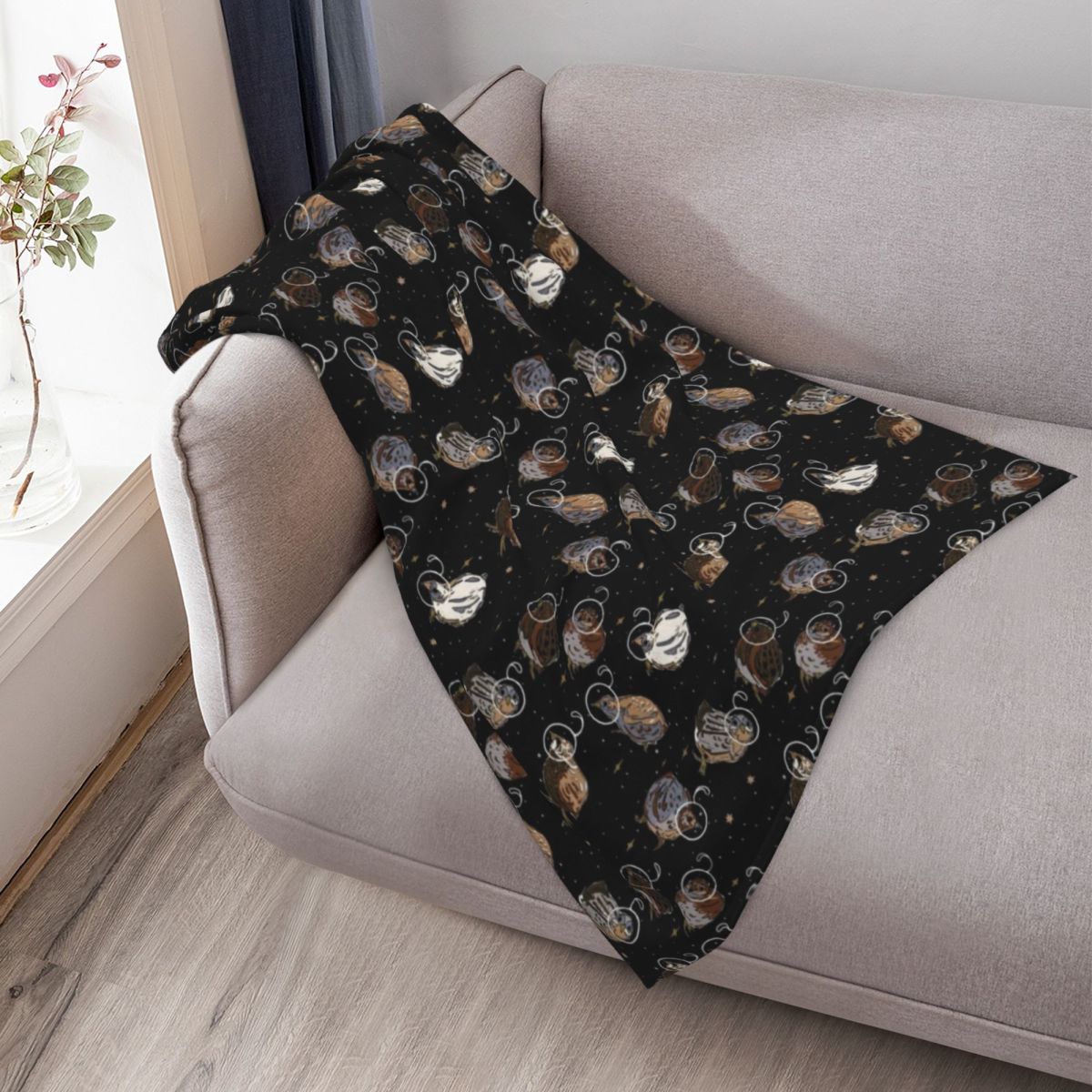بطانية رمي بنقشة السمان الفضائ - مراجعة Space Blanket Heavy وسعره